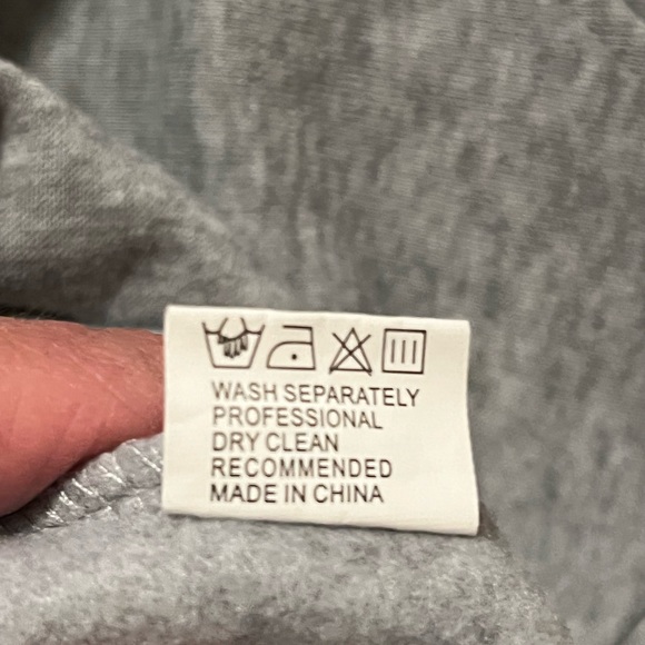 Iconic Marilyn Monroe sweatshirt 💗 - Picture 7 of 7